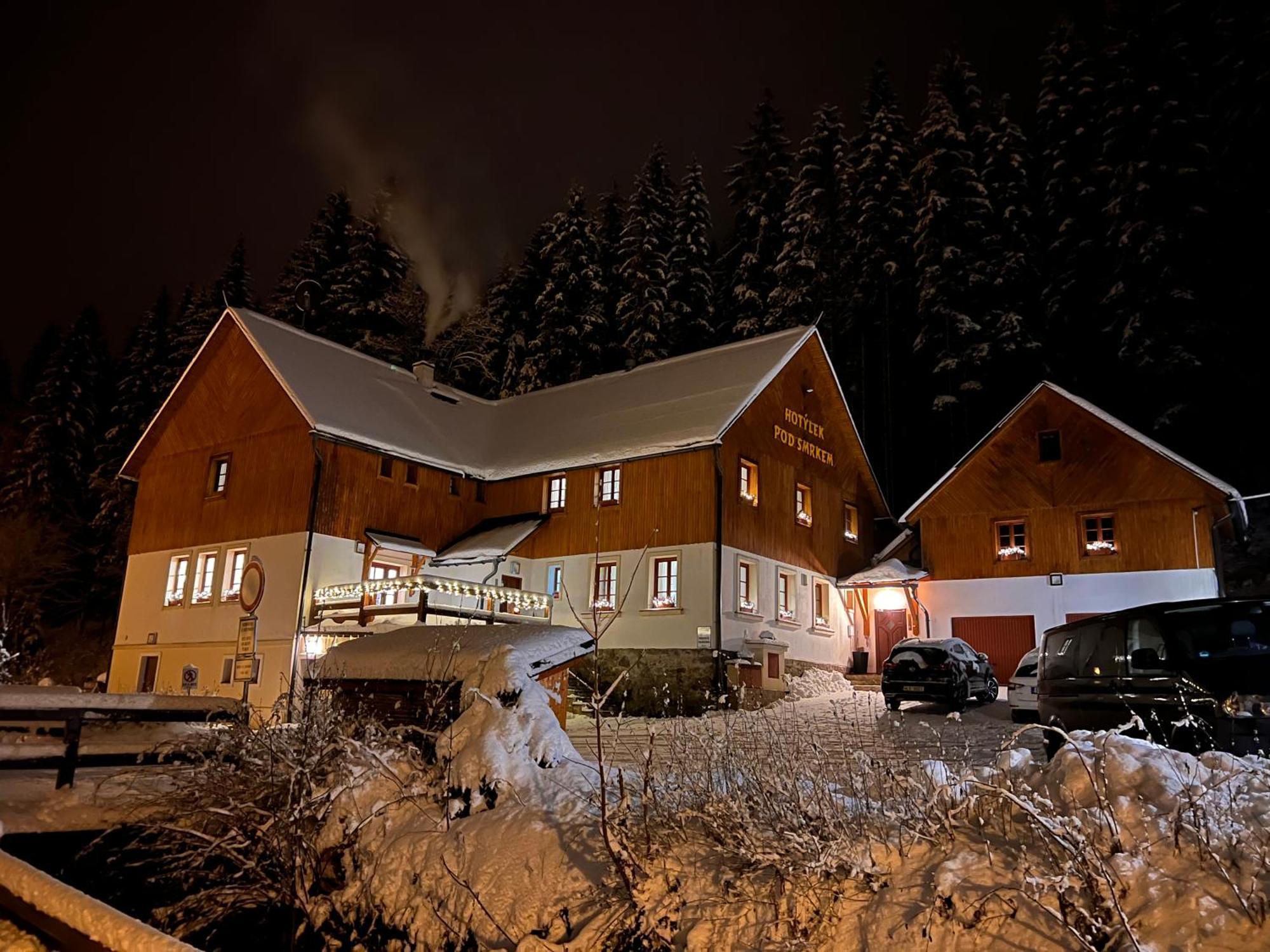 Hotylek Pod Smrkem Hotel Harrachov Exterior foto